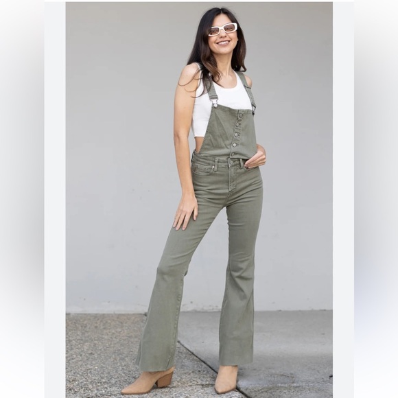 Judy blue NWOT olive green women’s Kelsey flare tummy control overalls size sm - Picture 1 of 11
